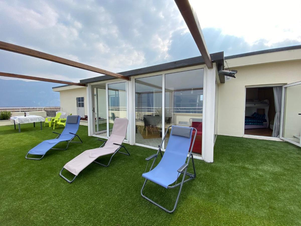 Attico With Big Terrace In Residence With Pool Valbrona Ngoại thất bức ảnh