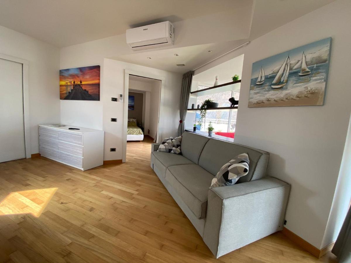 Attico With Big Terrace In Residence With Pool Valbrona Ngoại thất bức ảnh
