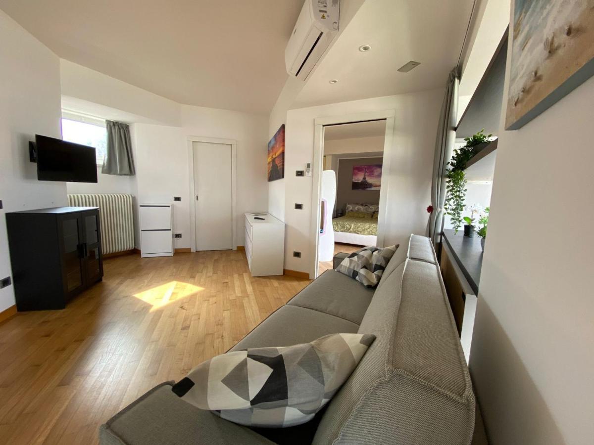 Attico With Big Terrace In Residence With Pool Valbrona Ngoại thất bức ảnh